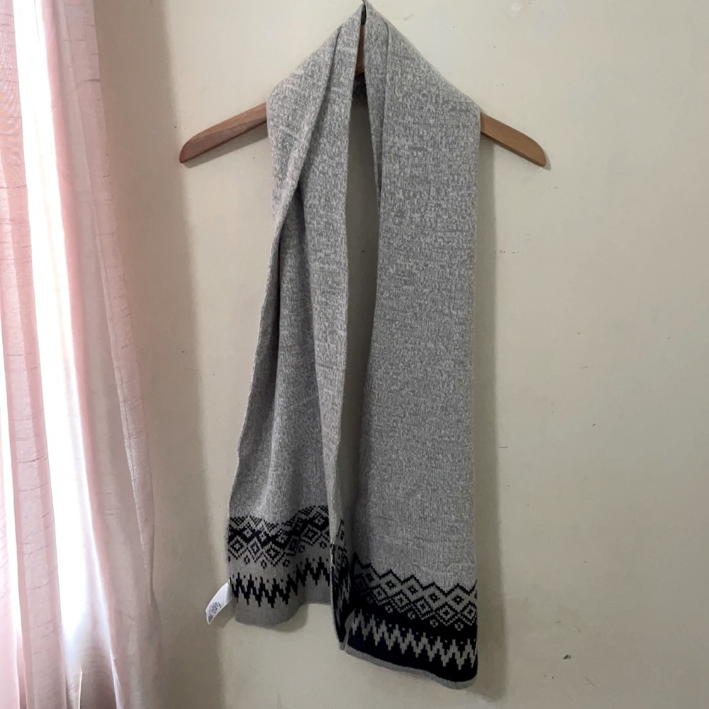 Old Navy Scarf